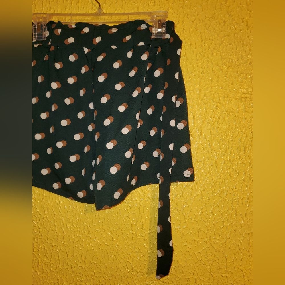 NWT Polka Dot Shorts - Medium - Picture 8 of 8